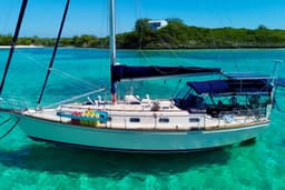 1995 Island Packet 40